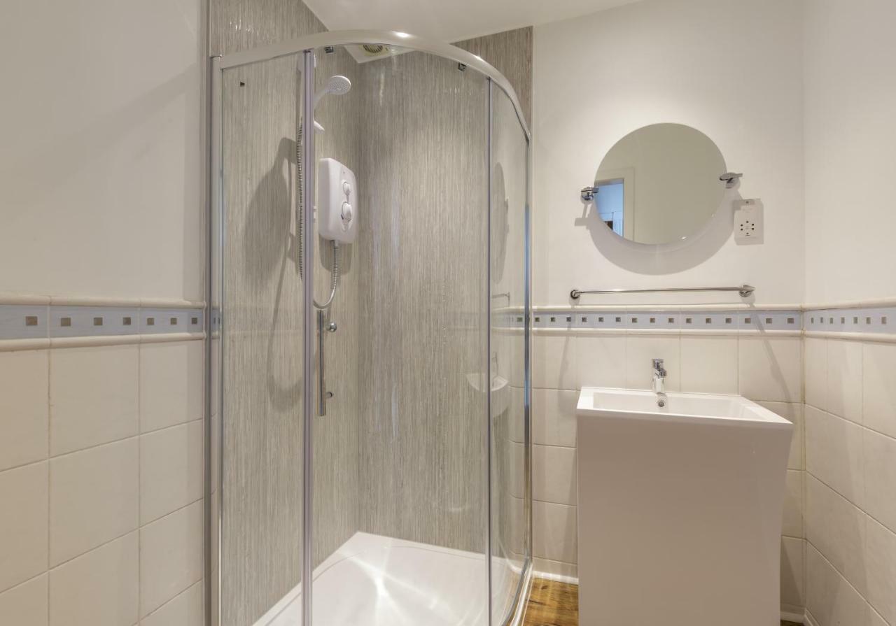 The St Patrick Square Residence Edinburgh Exterior photo